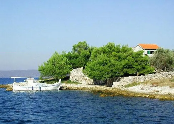 House Kornati Robinzon Holiday home *