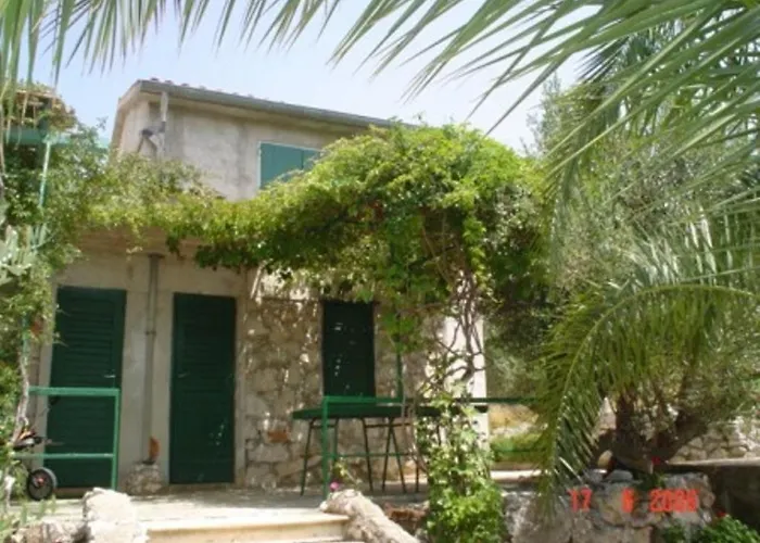 House Kornati Robinzon