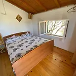 بيت للعطل House Kornati Robinzon *